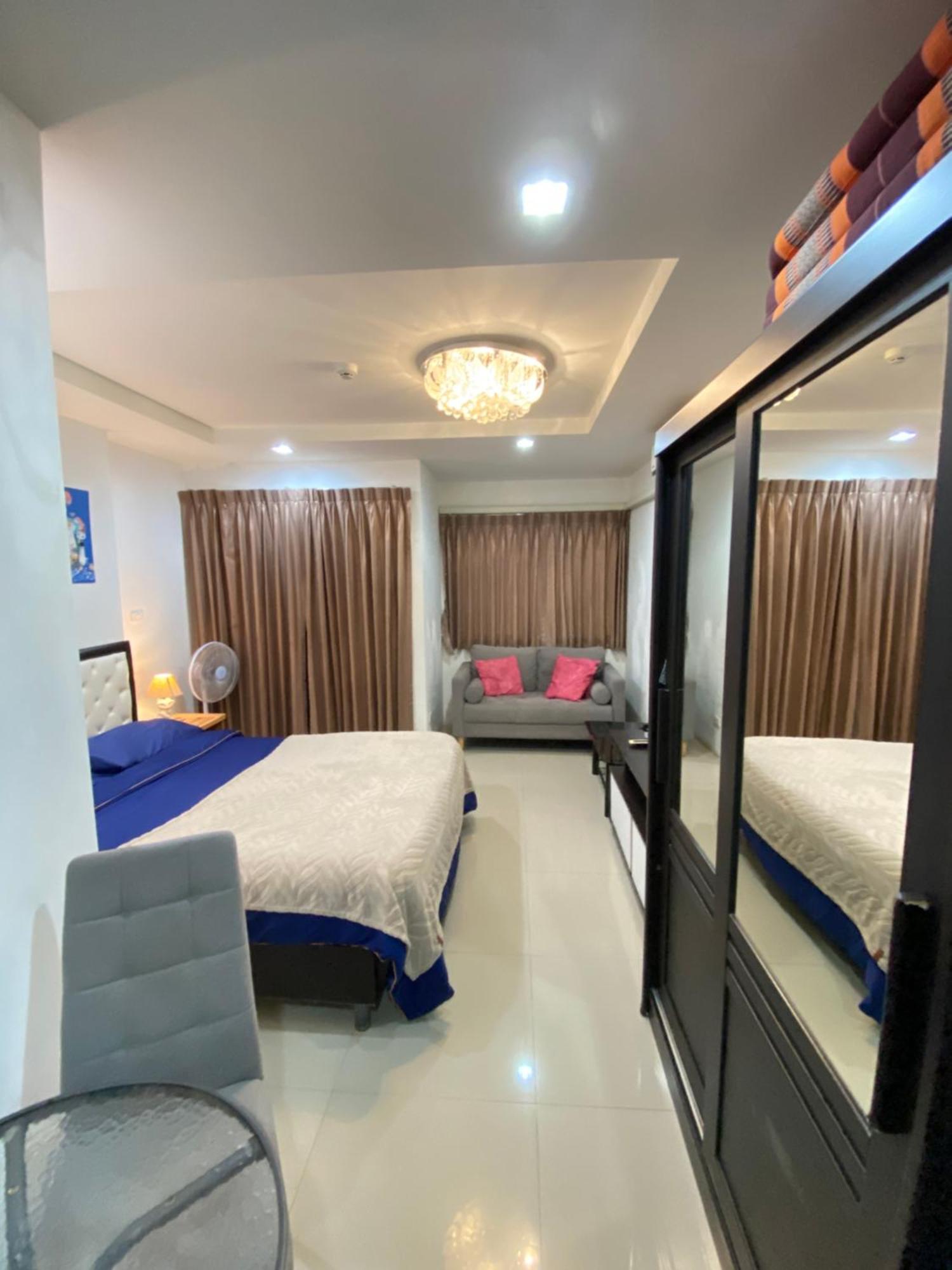 Beach 7 Condo, Pattaya Jomtien Beach Exterior photo