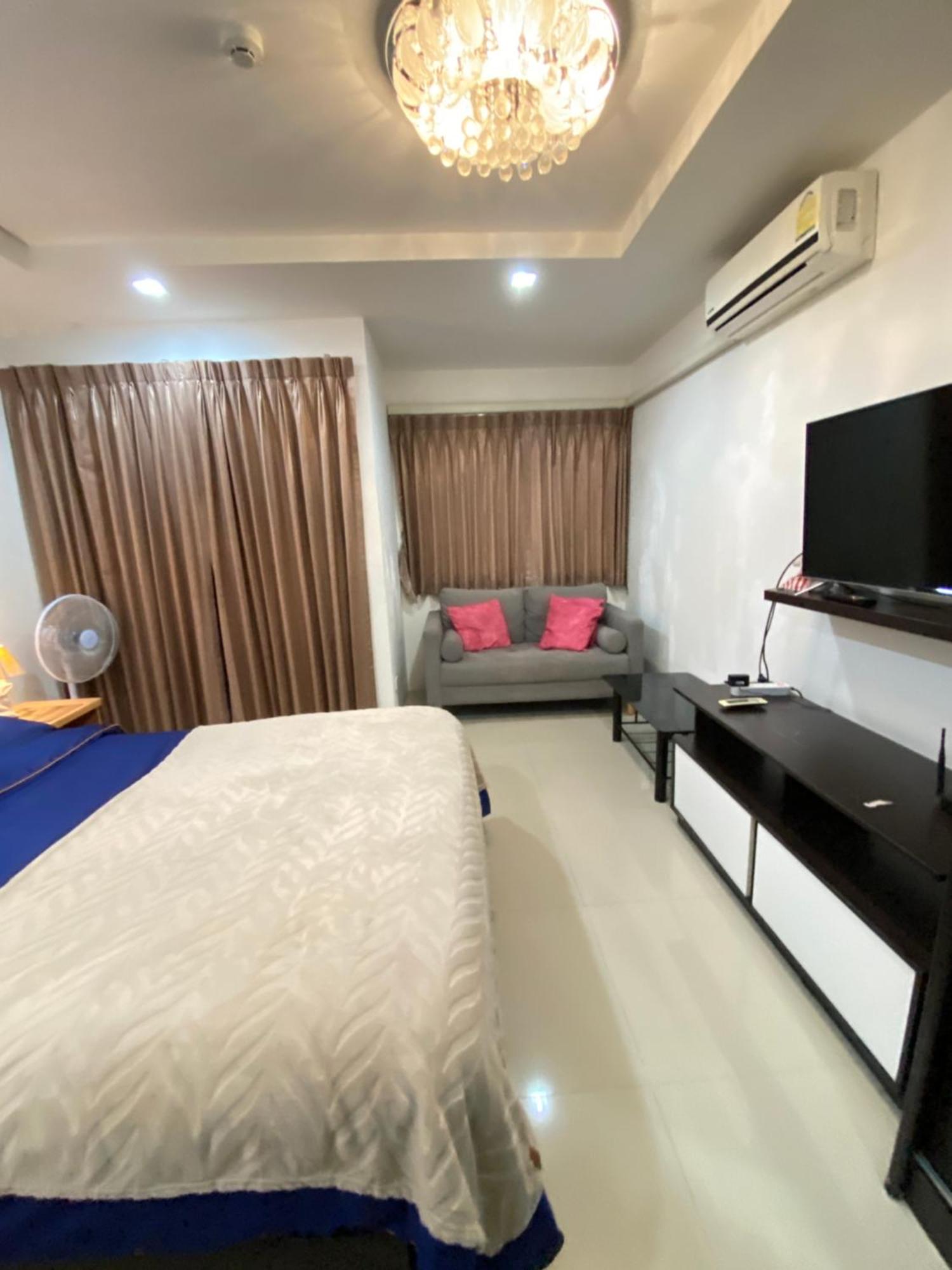 Beach 7 Condo, Pattaya Jomtien Beach Exterior photo